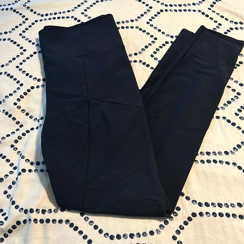 Athleta Stellar City Tight, size 6